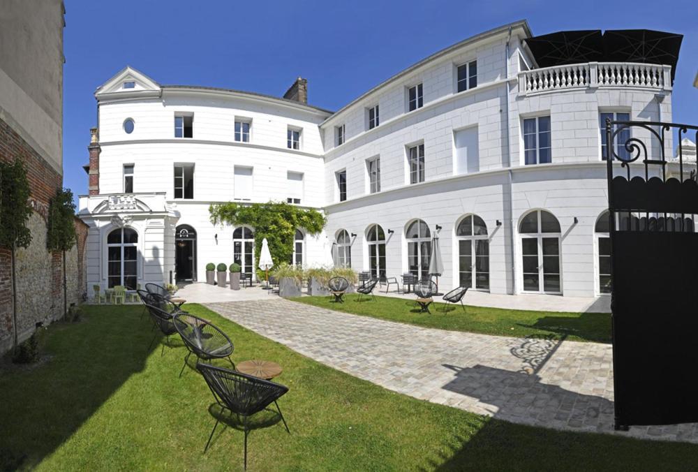 Manoir De L'Eveche Et Spa Lisieux Luaran gambar