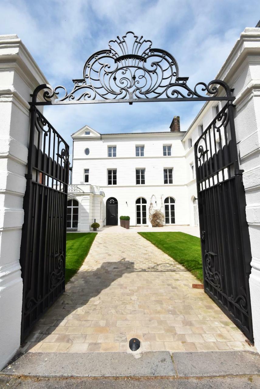 Manoir De L'Eveche Et Spa Lisieux Luaran gambar
